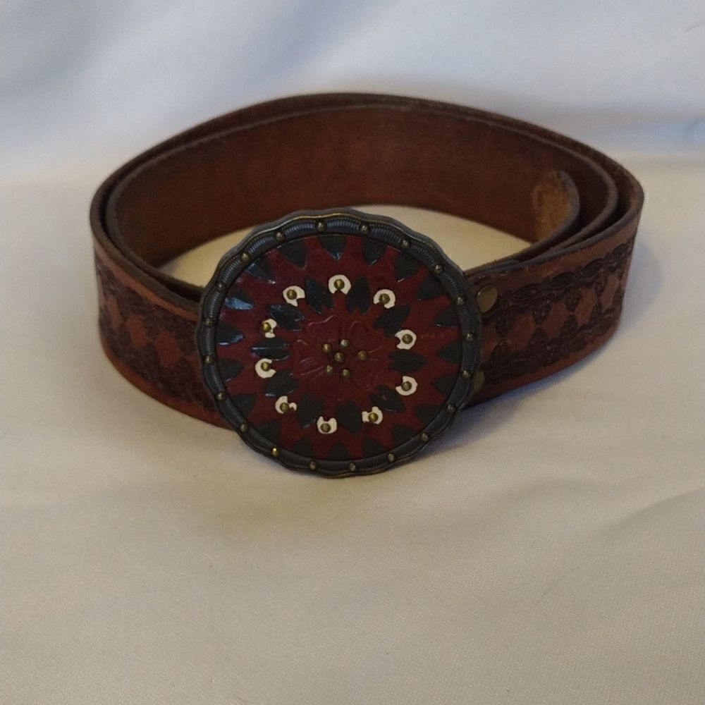 Vintage Leather belt and buckle